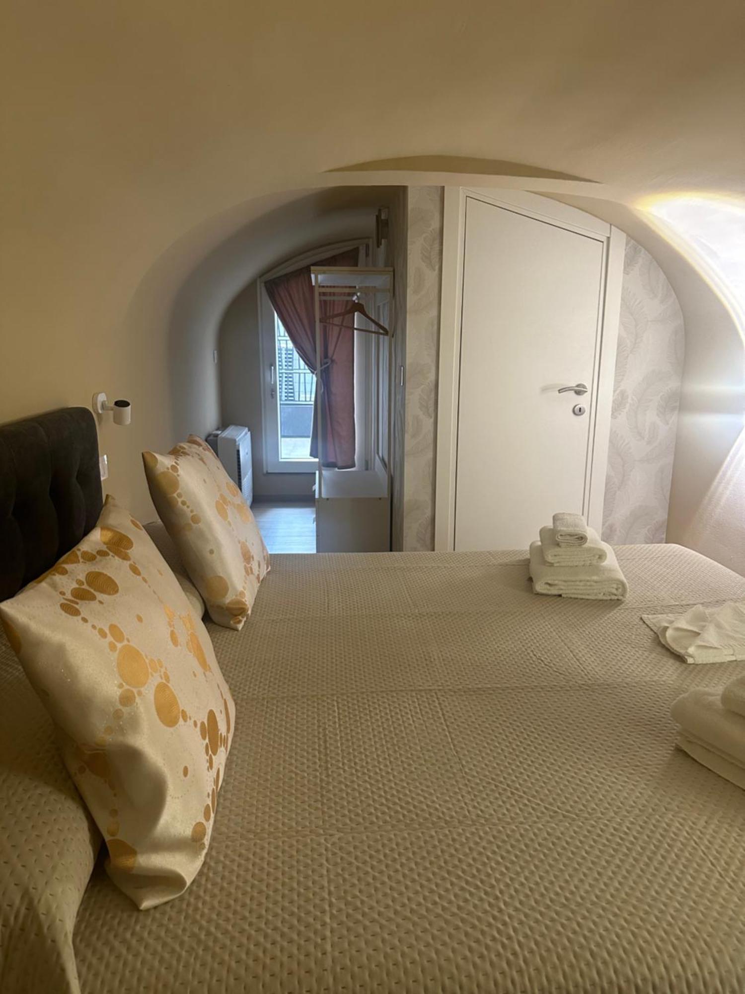 Ferienwohnung Beata Elia Loft Bari Exterior foto